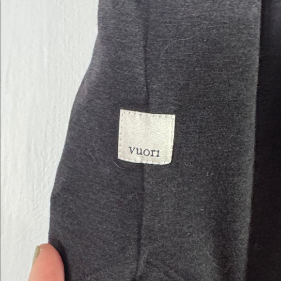 Vuori Women's Black Athletic Shorts - Picture 3 of 4